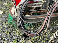 2012 aebi mfh2500 straatveegmachine - afbeelding 15 van  57