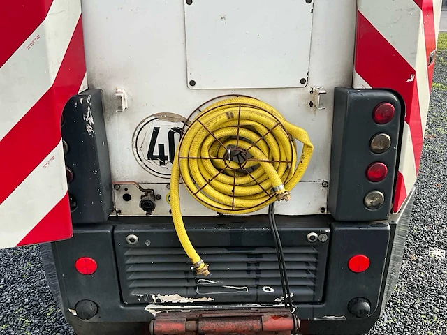 2012 aebi mfh2500 straatveegmachine - afbeelding 33 van  57