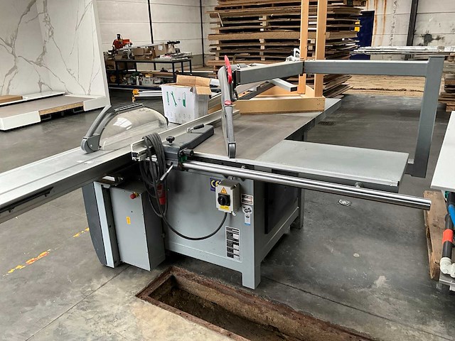 2012 altendorf wa8 formaatzaagmachine - afbeelding 9 van  14