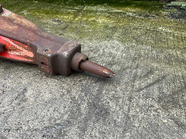 2012 atlas copco km 155 breekhamer - afbeelding 2 van  6