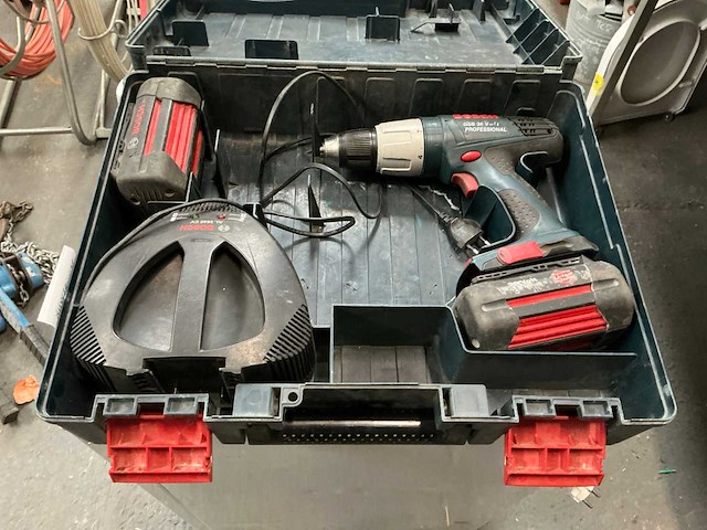 2012 bosch gsb 36v-li schroefboormachine - afbeelding 1 van  8