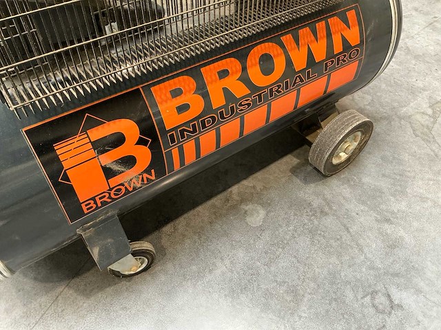2012 brown cr 305 + s - afbeelding 11 van  14
