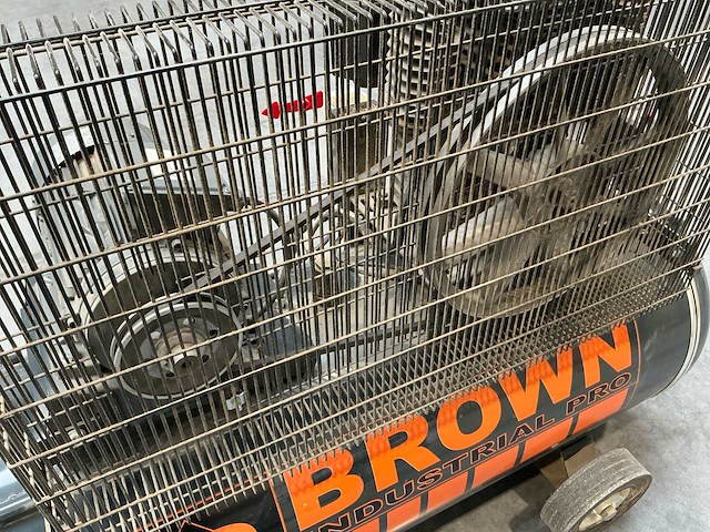 2012 brown cr 305 + s - afbeelding 11 van  14