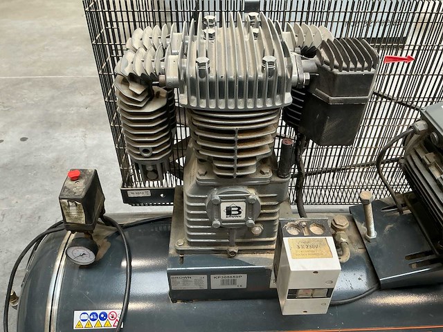 2012 brown cr 305 + s - afbeelding 13 van  14