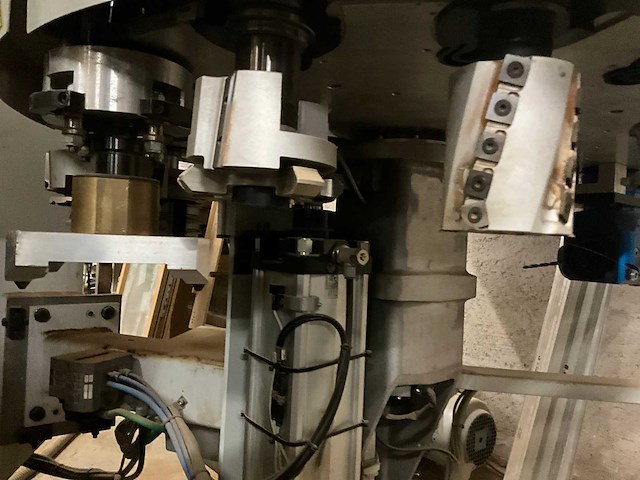 2012 busellato jet optima s horizontaal cnc-bewerkingscentrum - afbeelding 25 van  30