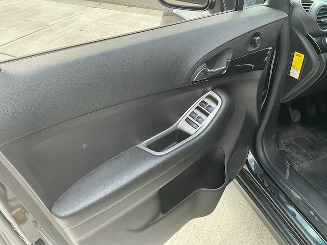 2012 chevrolet orlando stationwagen - afbeelding 8 van  48