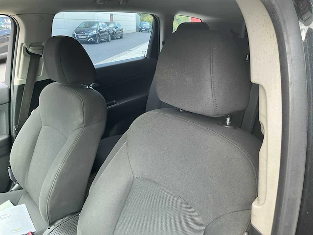 2012 chevrolet orlando stationwagen - afbeelding 11 van  48
