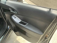 2012 chevrolet orlando stationwagen - afbeelding 28 van  48