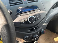 2012 chevrolet spark personenauto - afbeelding 12 van  17