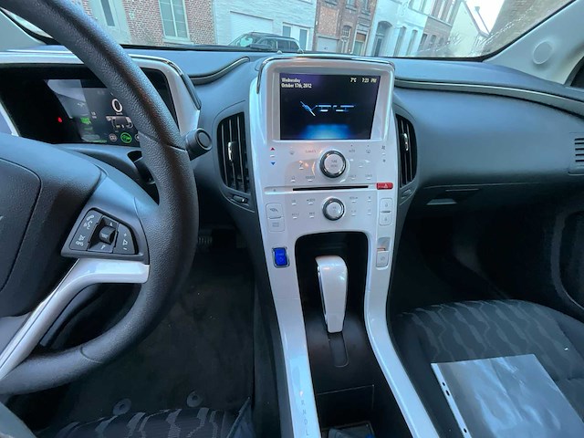 2012 chevrolet volt personenauto - afbeelding 4 van  31