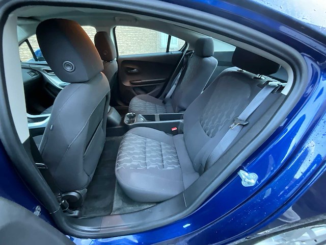 2012 chevrolet volt personenauto - afbeelding 7 van  31