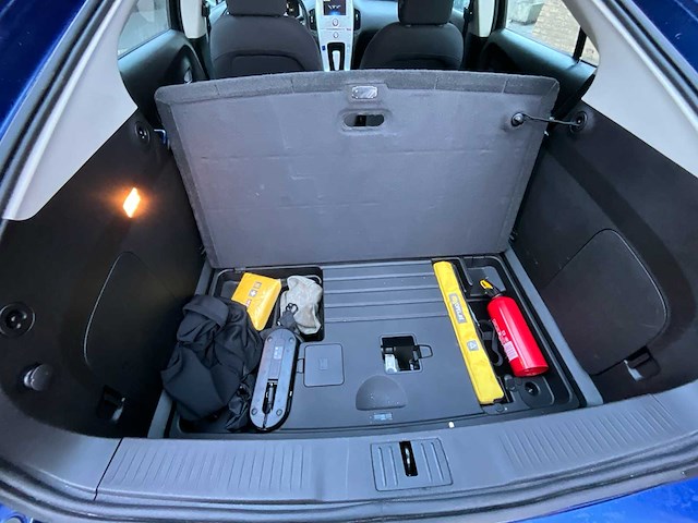 2012 chevrolet volt personenauto - afbeelding 13 van  31