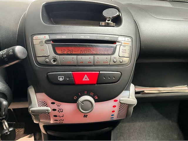 2012 citroën c1 - afbeelding 6 van  12
