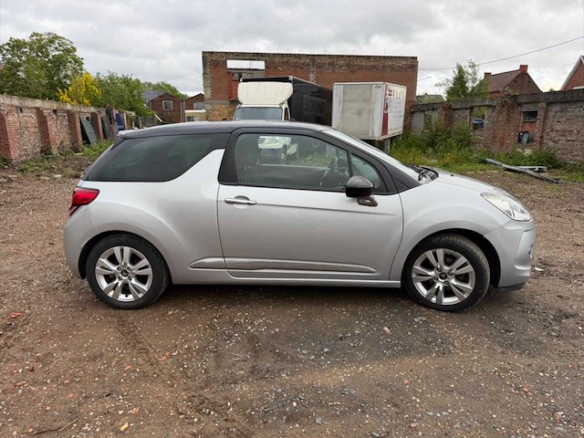 2012 citroën ds3 1.6 auto - afbeelding 12 van  18