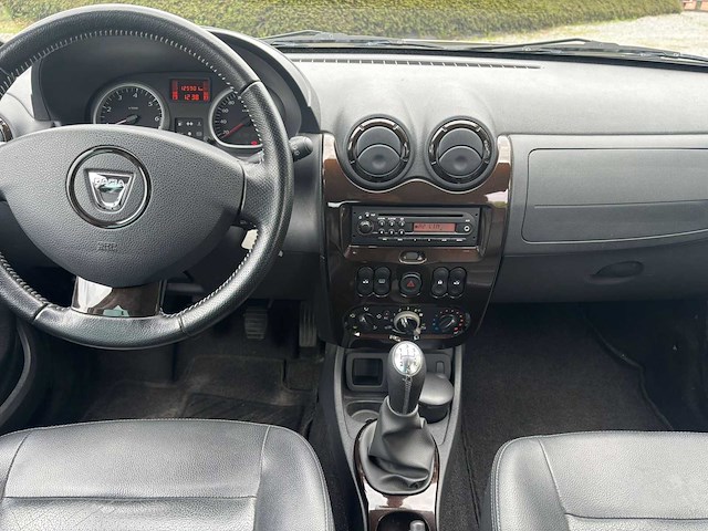 2012 dacia duster car - afbeelding 8 van  12