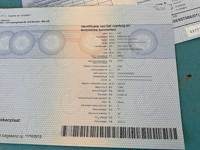 2012 daf cf vrachtwagen met containerhaaksysteem - afbeelding 22 van  35