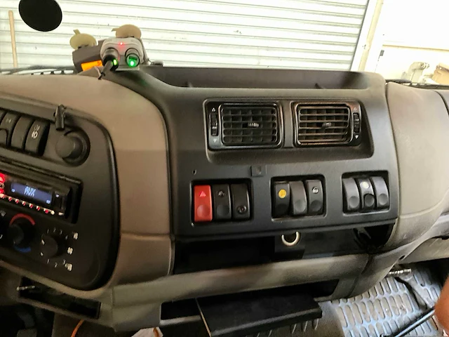 2012 daf lf55.250 vrachtwagen - afbeelding 26 van  39