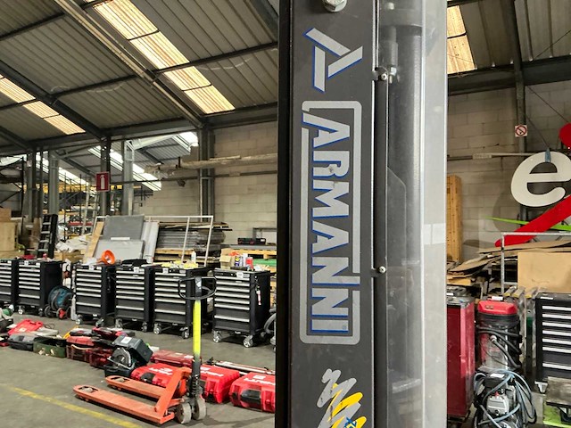 2012 elektrische palletwagen compleet met acculader armanni alfamatic, bouwjaar 2012 - afbeelding 5 van  11