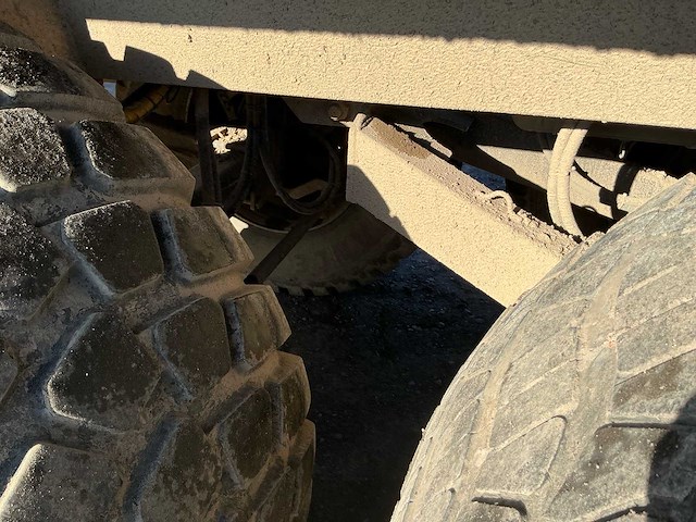 2012 fendt 828 vario+ gronddumper k34 dezeure - afbeelding 12 van  68