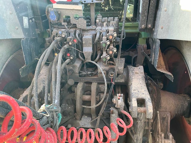 2012 fendt 828 vario+ gronddumper k34 dezeure - afbeelding 28 van  68