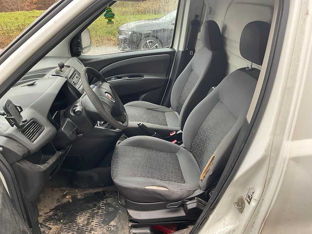 2012 fiat doblo bedrijfswagen - afbeelding 9 van  46