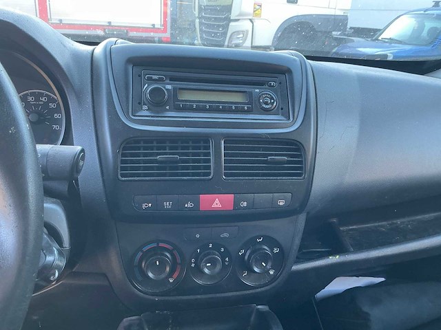 2012 fiat doblo - afbeelding 11 van  31