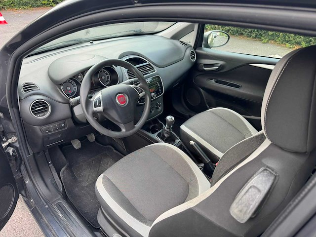 2012 fiat punto - afbeelding 3 van  16