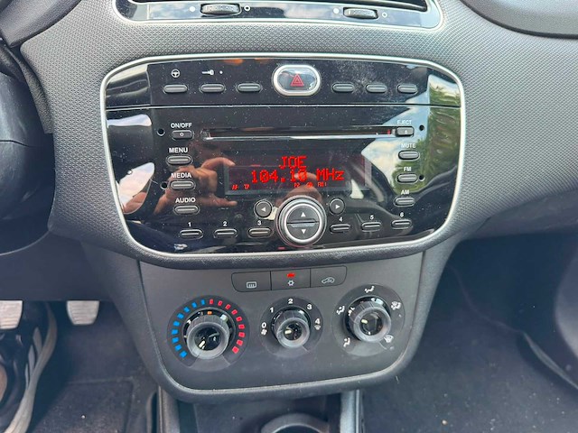 2012 fiat punto - afbeelding 2 van  7