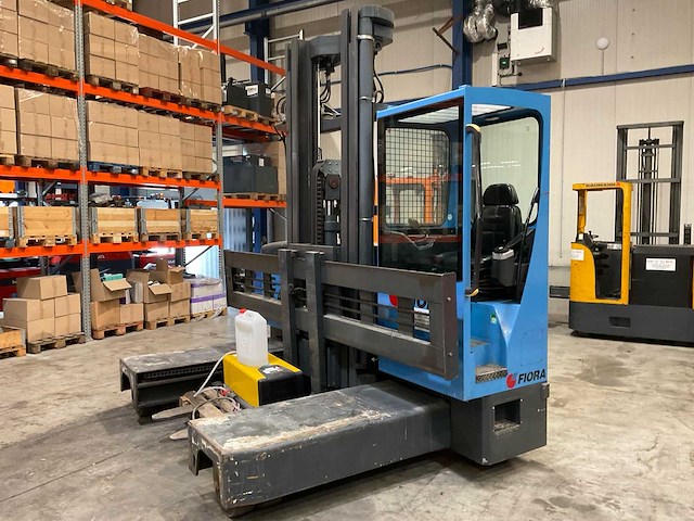 2012 fiora h-lt40f zijlader - afbeelding 1 van  13