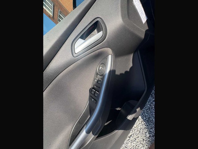 2012 ford focus car - afbeelding 17 van  32