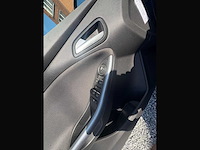 2012 ford focus car - afbeelding 17 van  32