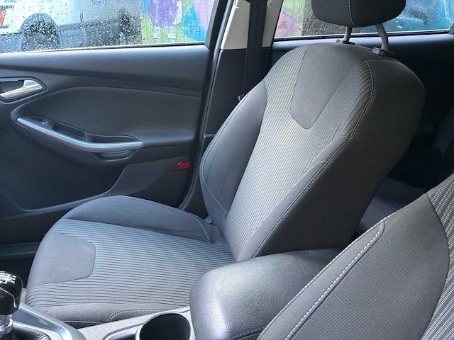 2012 ford focus personenauto - afbeelding 11 van  14