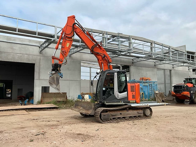 2012 hitachi zx135-us-3 rupsgraafmachine - afbeelding 1 van  29