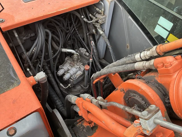 2012 hitachi zx160 lc-3 rupsgraafmachine - afbeelding 21 van  35
