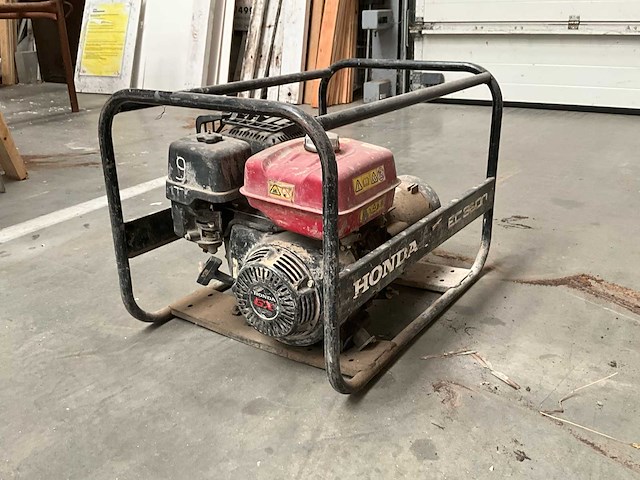 2012 honda ec3600f stroomgenerator - afbeelding 1 van  9