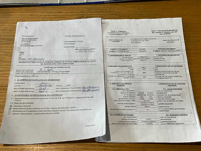 2012 hummer h2 - afbeelding 37 van  38