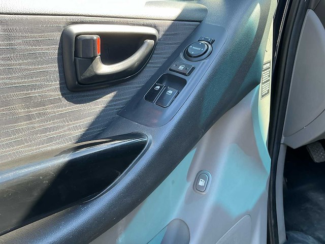 2012 hyundai h1 personenauto - afbeelding 16 van  16