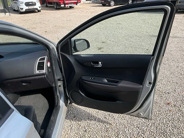 2012 hyundai i20 - afbeelding 29 van  45