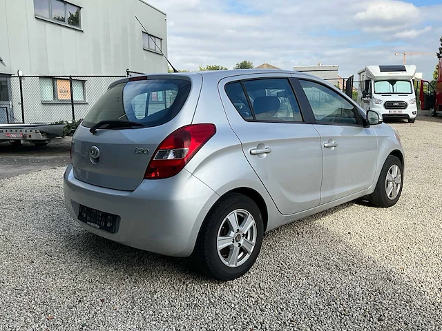 2012 hyundai i20 - afbeelding 42 van  45