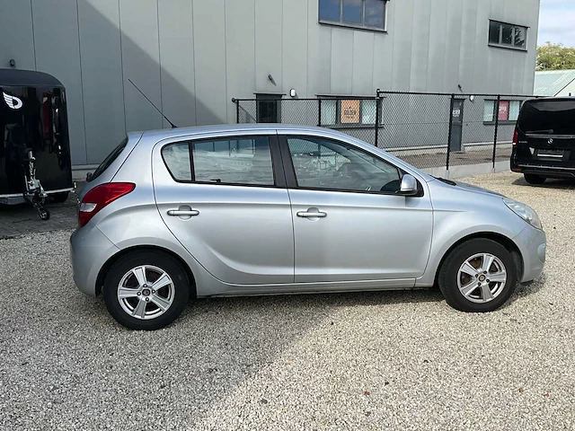 2012 hyundai i20 - afbeelding 43 van  45