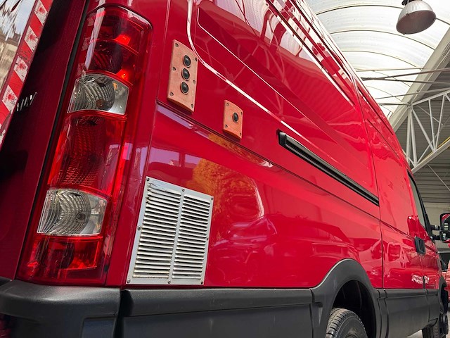 2012 iveco daily 40c15 - afbeelding 2 van  10