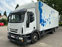 2012 iveco eurocargo met volloedig pur installatie. vrachtwagen