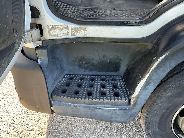 2012 iveco eurocargo ml120el22 - afbeelding 9 van  67