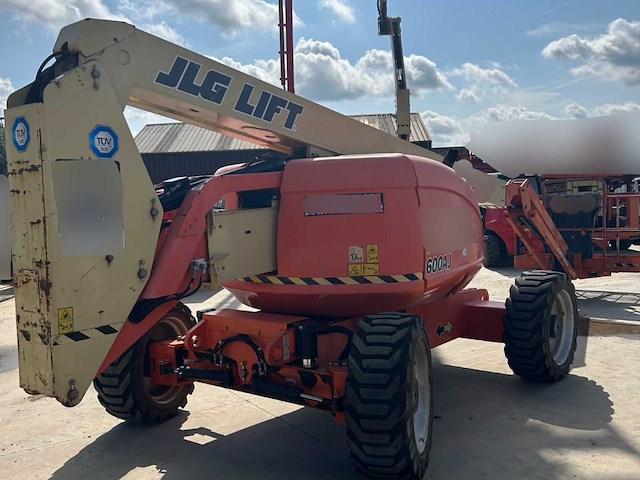 2012 jlg 600aj knikarm hoogwerker - 20,3m werkhoogte - afbeelding 1 van  10