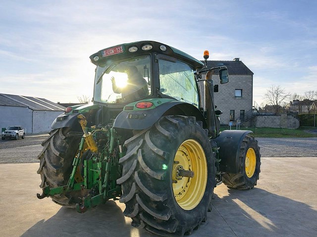 2012 john deere 6210r landbouwtractor - afbeelding 2 van  8