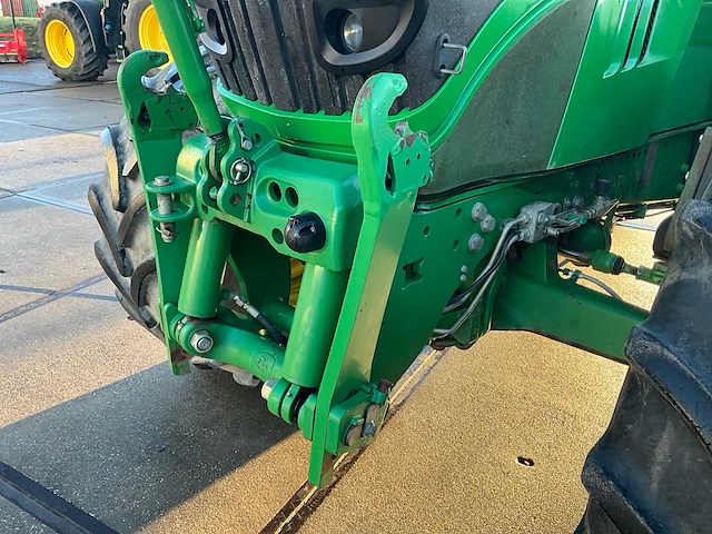 2012 john deere 6r170 vierwielaangedreven landbouwtractor - afbeelding 2 van  24