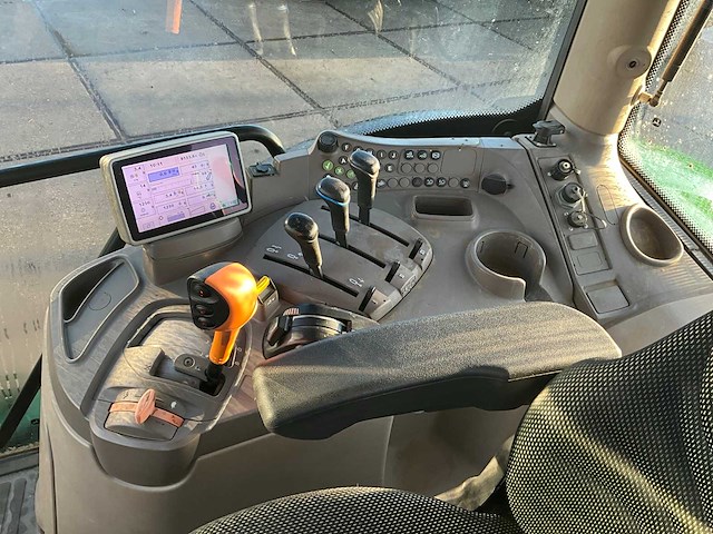 2012 john deere 6r170 vierwielaangedreven landbouwtractor - afbeelding 11 van  24