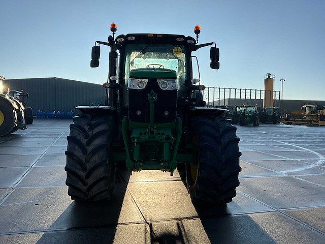 2012 john deere 6r170 vierwielaangedreven landbouwtractor - afbeelding 18 van  24