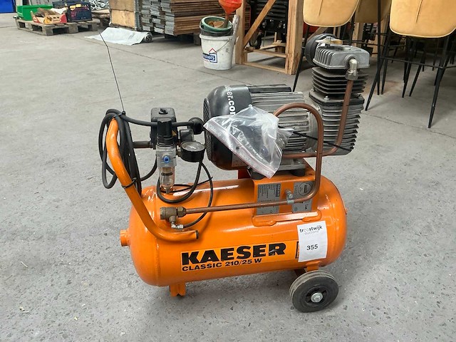 2012 kaeser classic 210/25 w luchtcompressor - afbeelding 1 van  6