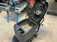 2012 kärcher professional bd 40/25 c vloerreiniger - afbeelding 2 van  10